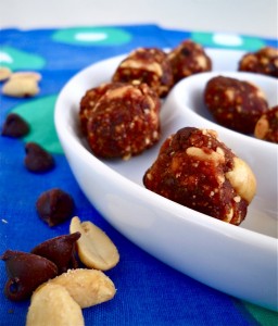 Peanut Butter Chocolate Chip Cookie Dough Bites