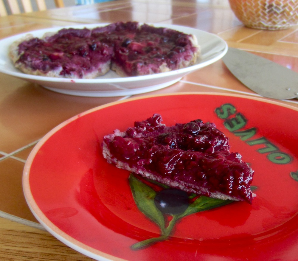Flourless Berry Puffed Pancake